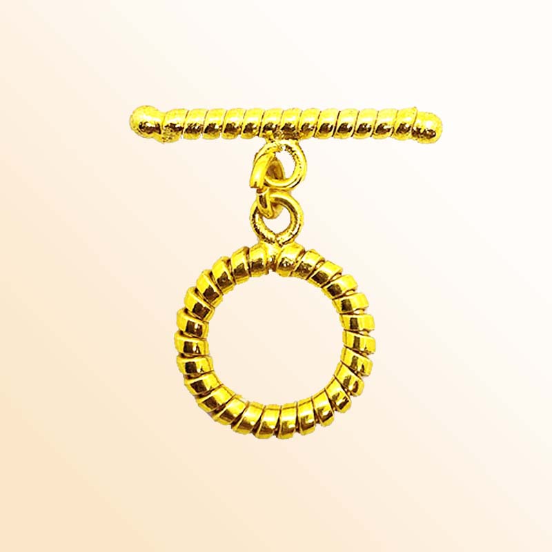 Handmade 18K gold plated grooved toggle clasp with polished finish, crafted in India for bracelets and necklaces