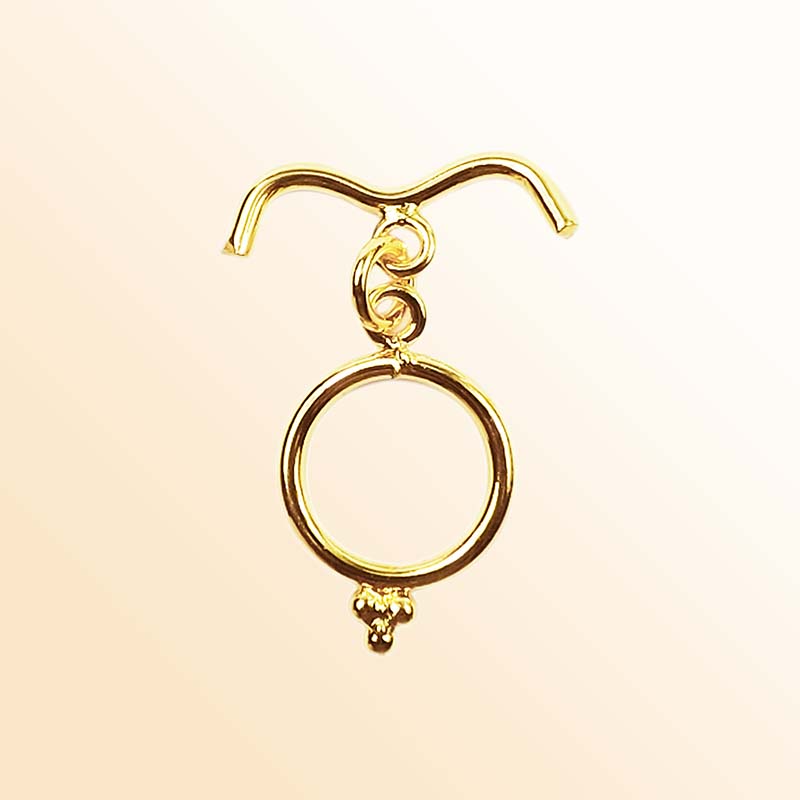 Handmade 18K gold plated grooved toggle clasp with polished finish, crafted in India for bracelets and necklaces