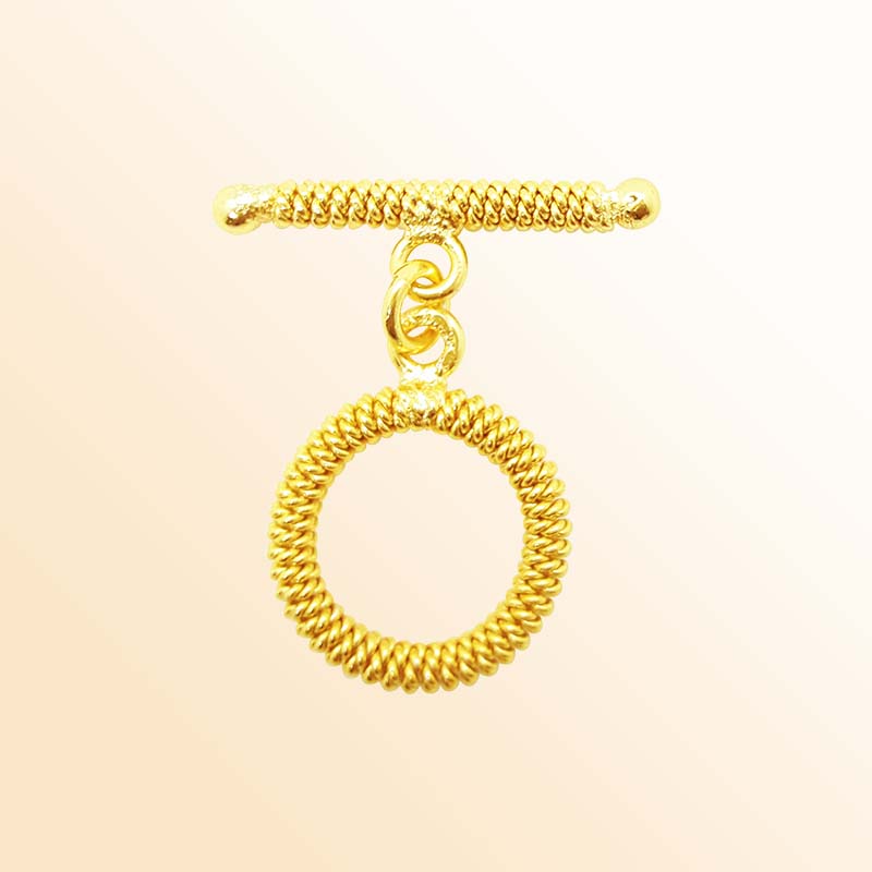 Handmade 18K gold plated rope-style toggle clasp with polished finish, crafted in India for bracelets and necklaces