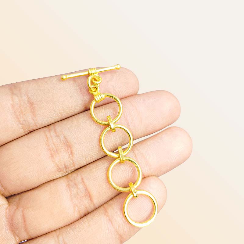 Stylish 18K Gold Overlay Multi-Ring Toggle Clasp with polished bar and interlinked rings, handcrafted in India for retail jewelry use
