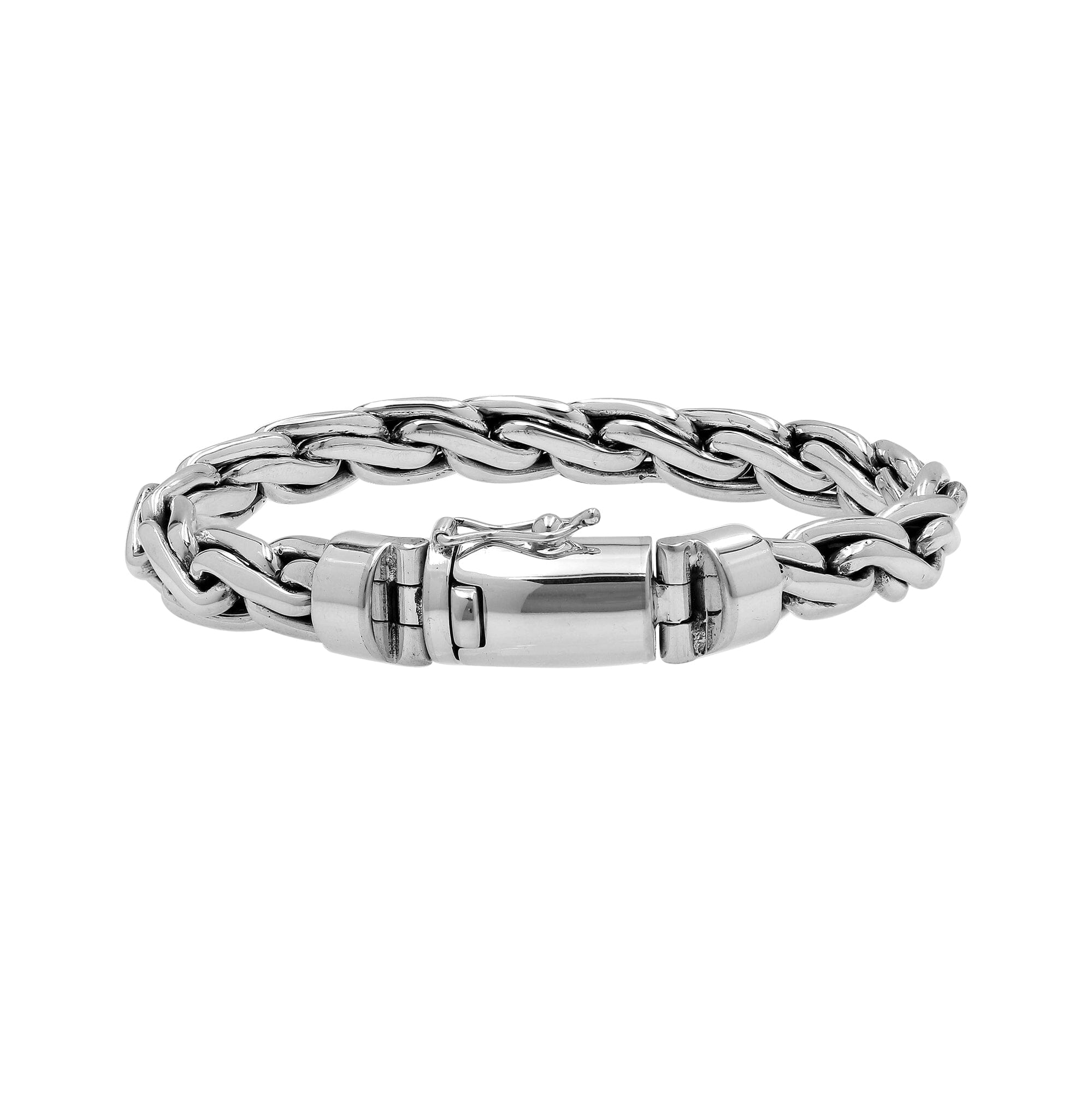 Sterling silver interlocked chain bracelet with polished finish and box clasp.