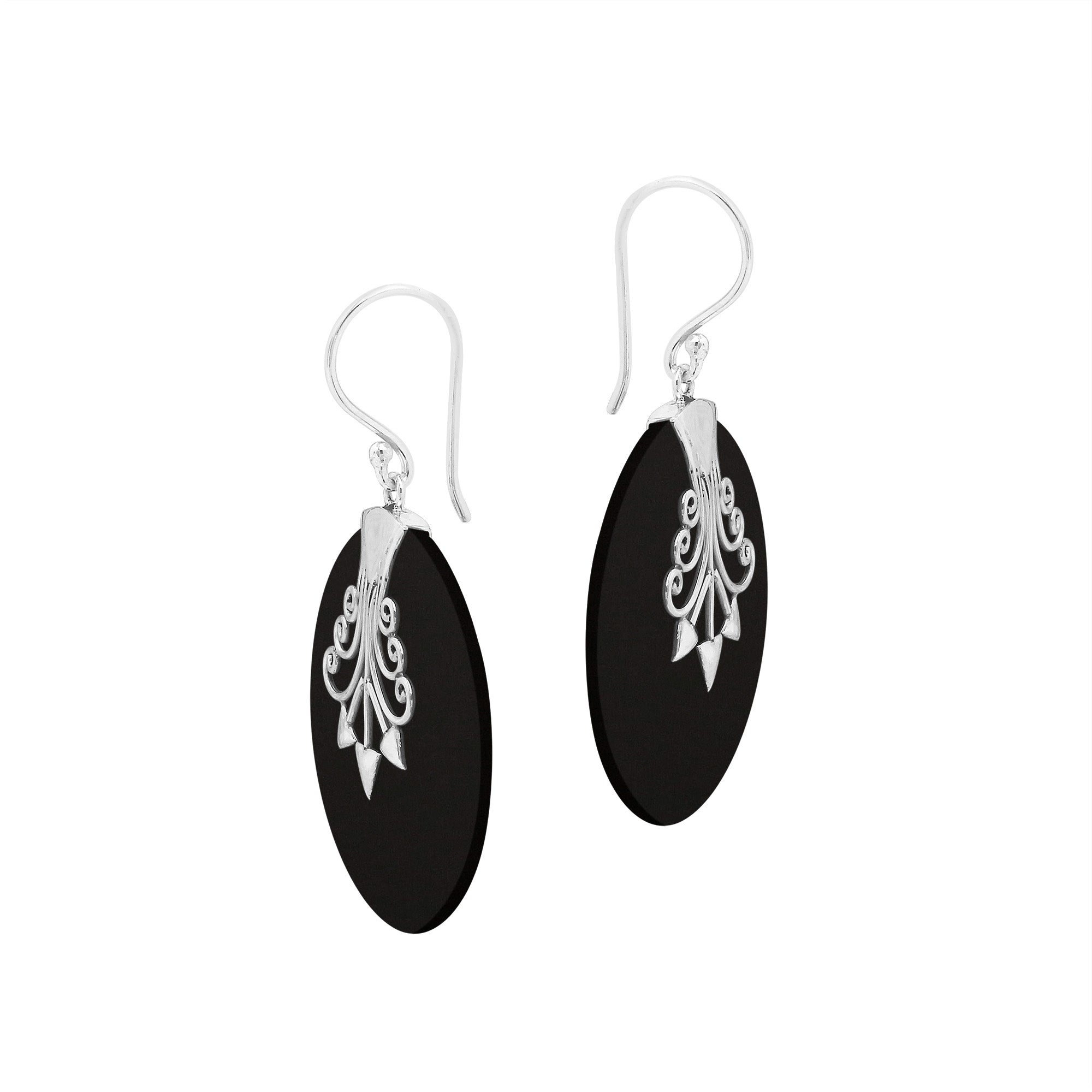 AE-1192-SHB Sterling Silver Earring With Round Black Shell Jewelry Bali Designs Inc 