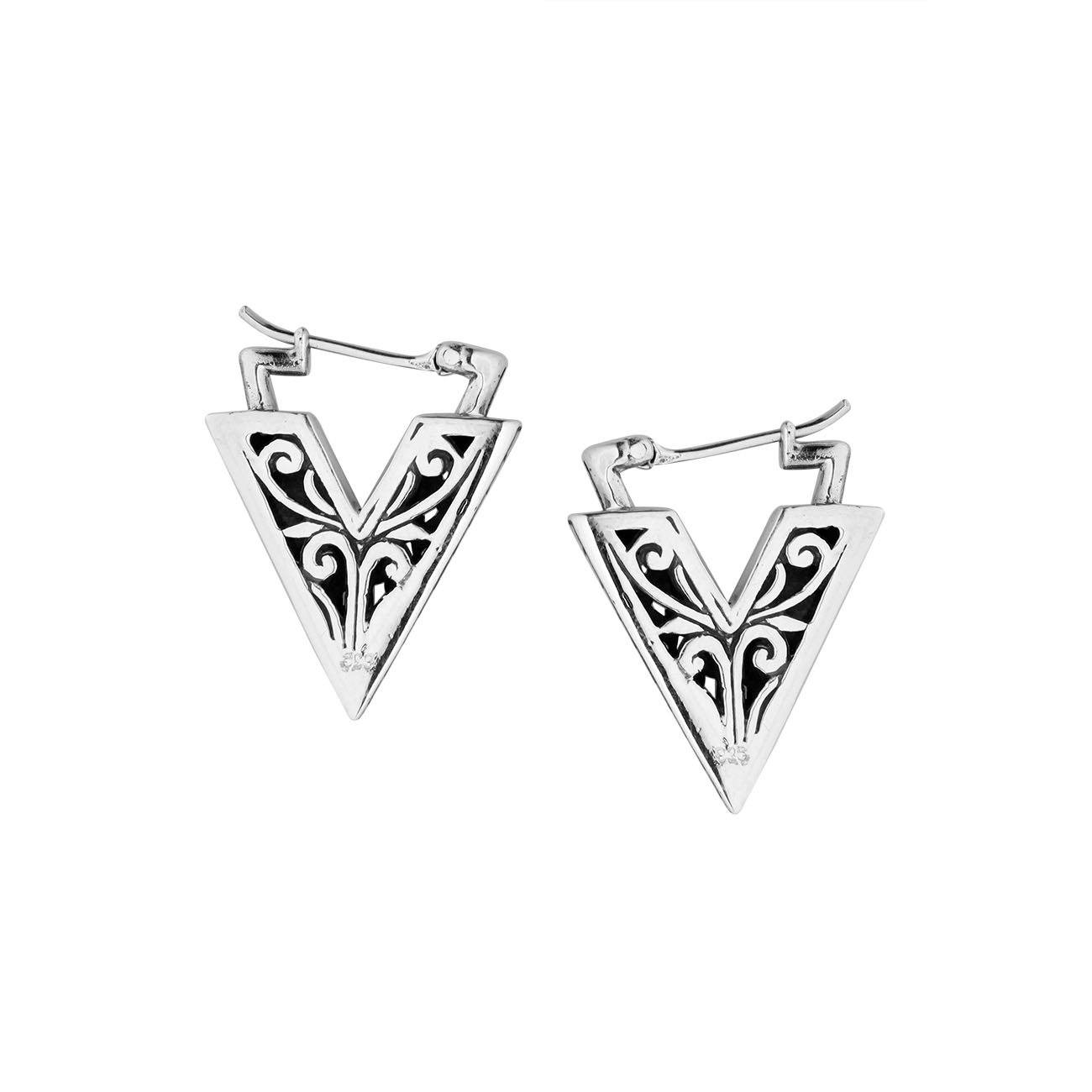 AE-6297-S Sterling Silver Earring With Plain Silver Jewelry Bali Designs Inc 