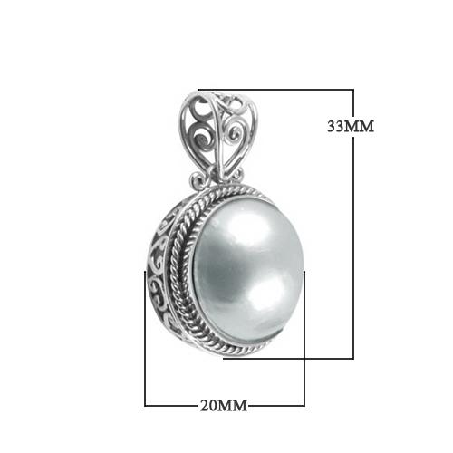 Handmade sterling silver round pendant with Mabe Pearl, artisan crafted in Bali