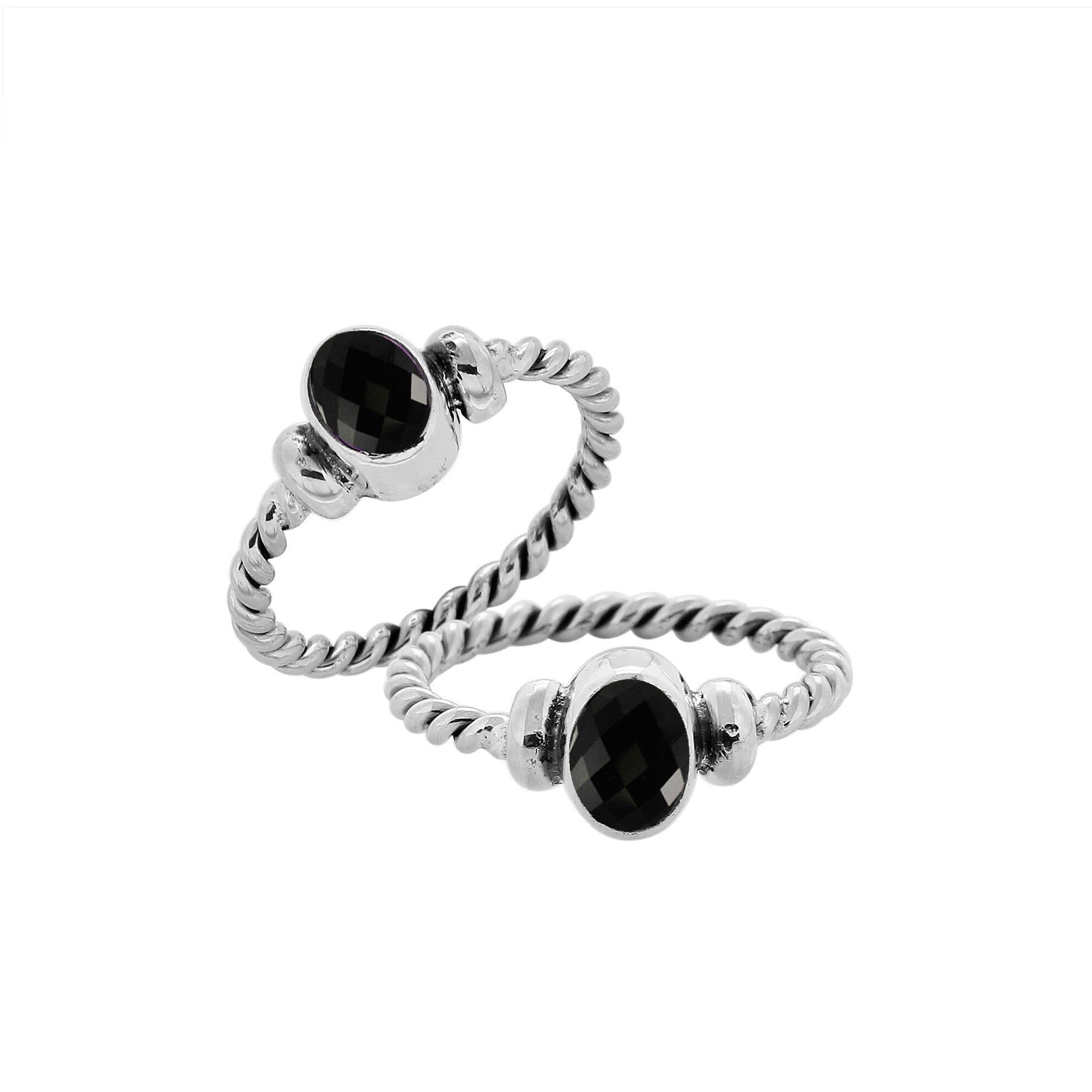 Sterling silver twisted band ring with oval faceted Black Onyx, artisan handcrafted jewelry for women, bold and elegant accessory.rtz
