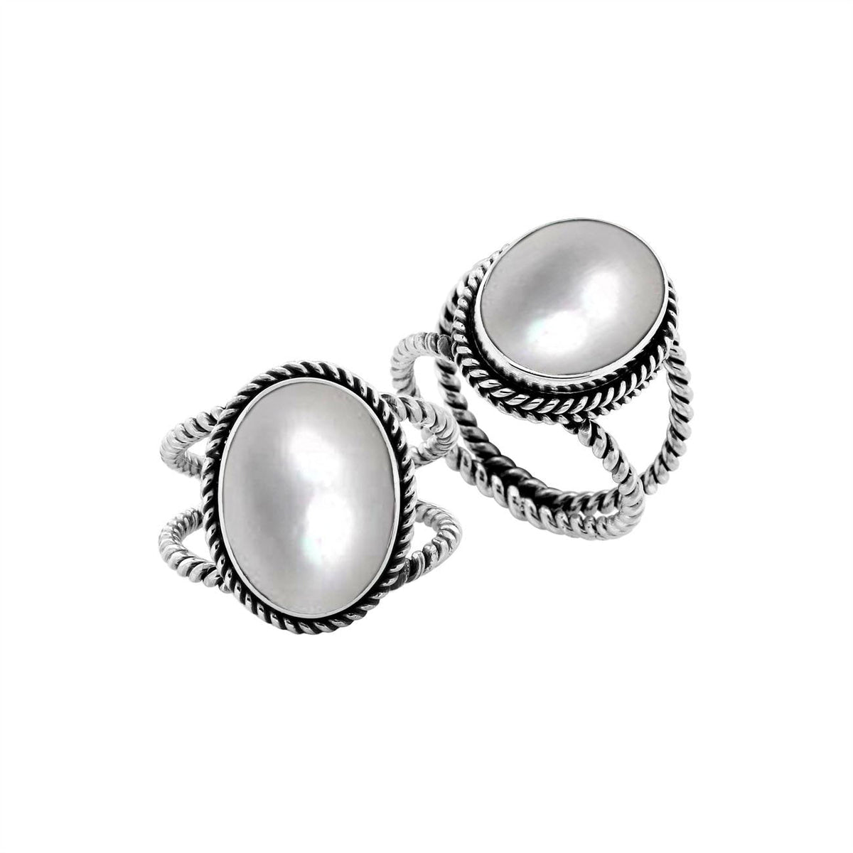Handcrafted Sterling Silver oval shape ring with Black Shell and twisted Bali rope design
