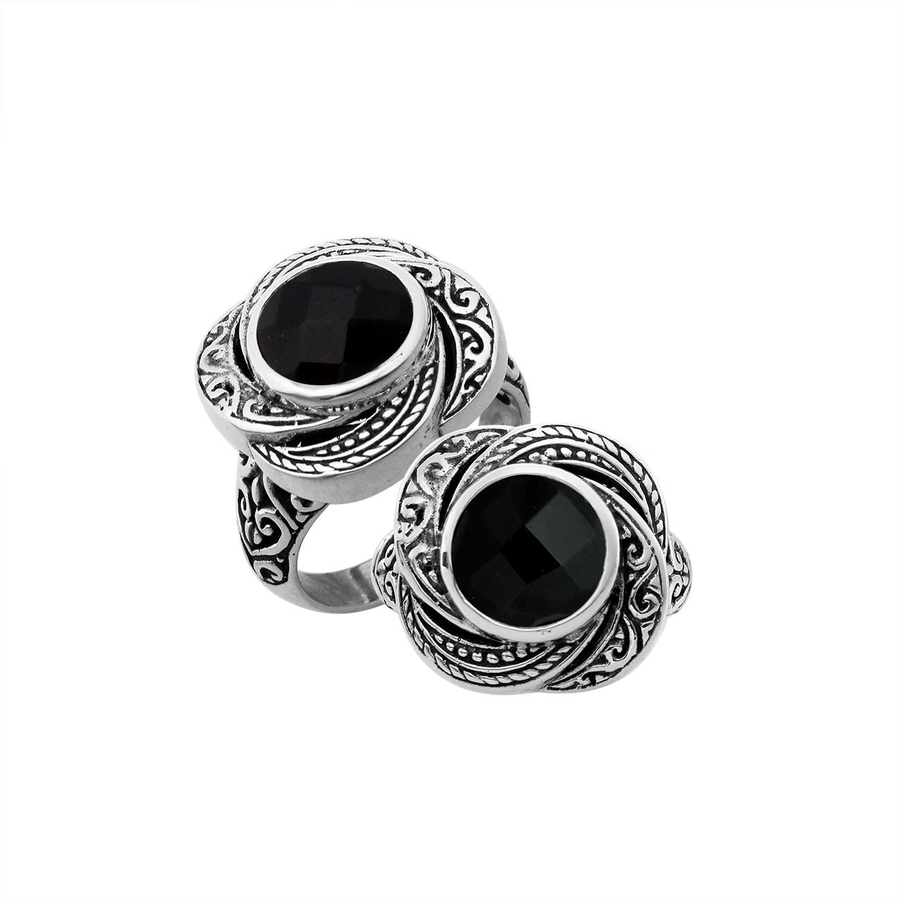 Elegant sterling silver round shape Black Onyx ring with Balinese handcrafted detailing