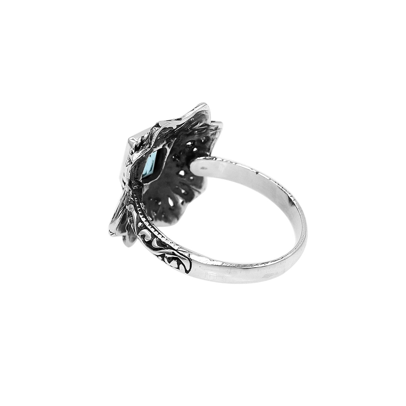 Sterling Silver Balinese Handcrafted Ring With Blue Topaz Quartz And Designer Detailing