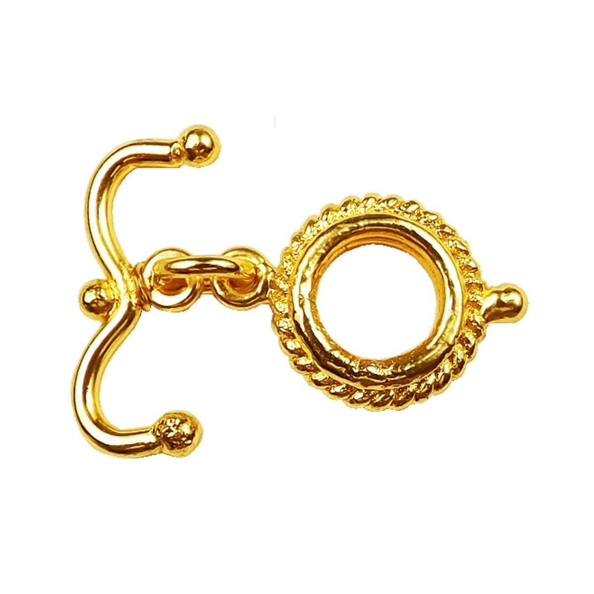 Handmade 18K gold overlay toggle clasp with polished rope-textured ring and curved bar, crafted in India for jewelry making