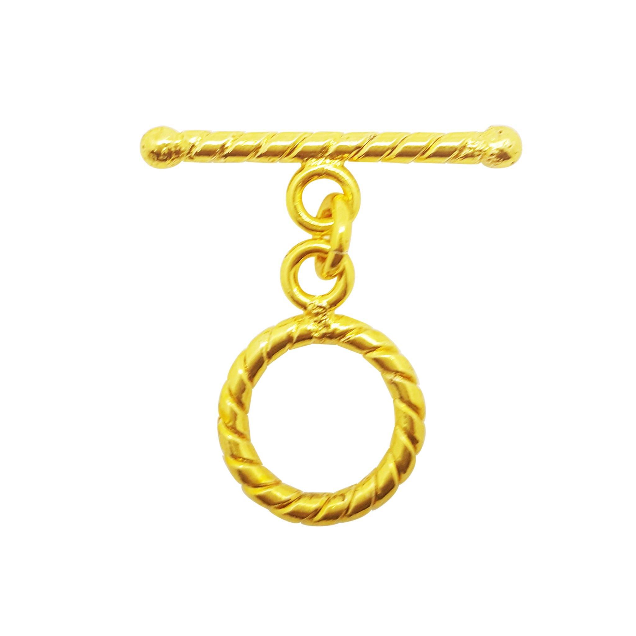 Handmade 18K gold overlay toggle clasp with polished rope-style ring and twisted bar, crafted in India for bracelets and necklaces
